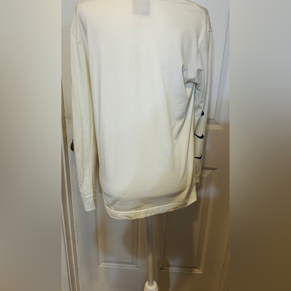 Nike White Athletic Long Sleeve Top with Black Nike Logo Size Medium - Picture 3 of 8